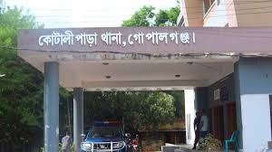 কোটালীপাড়ায় ডিবি পরিচয়ে ডাকাতির চেষ্টা, আটক করে গণধোলাই